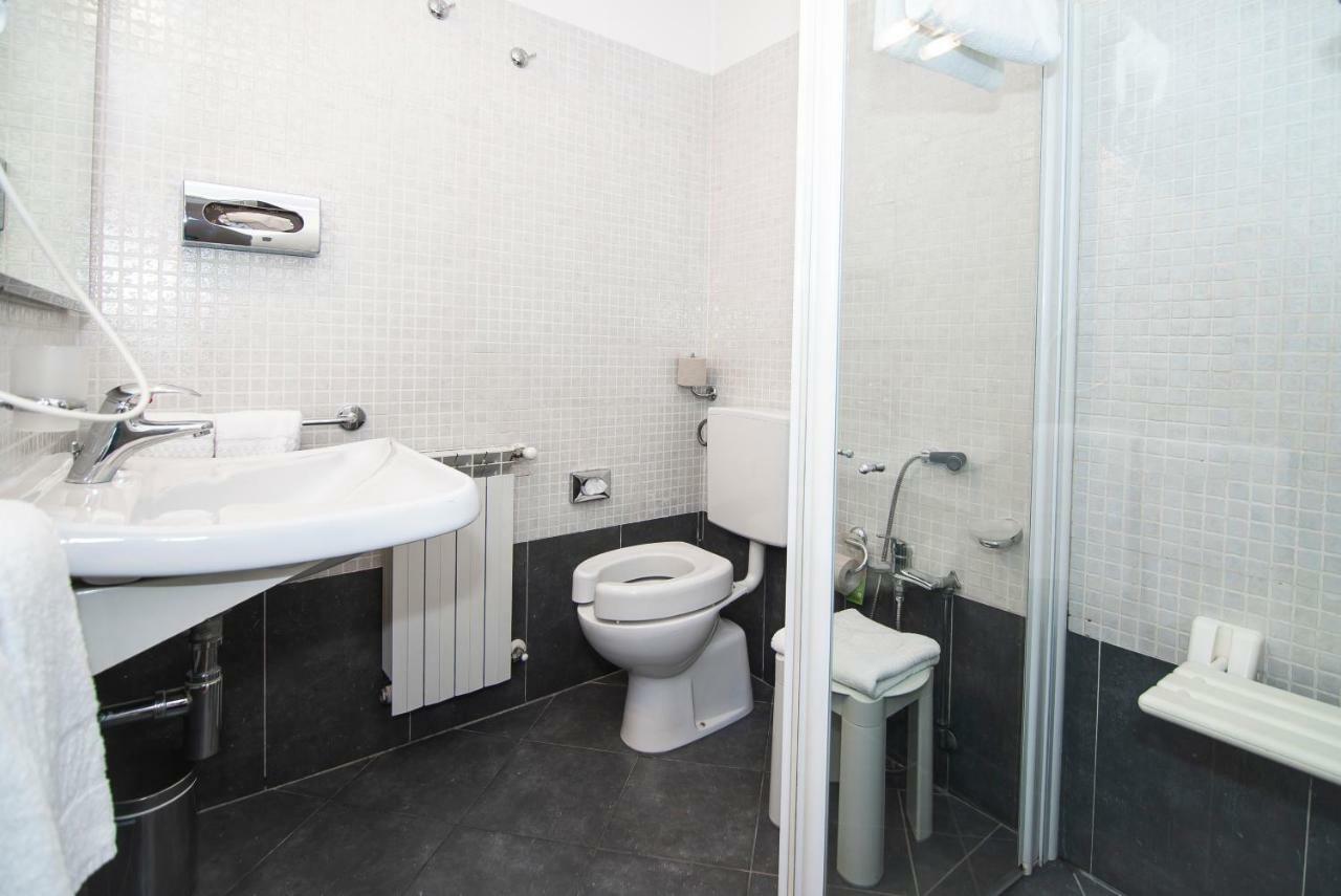 La Colonna 3* Sienne