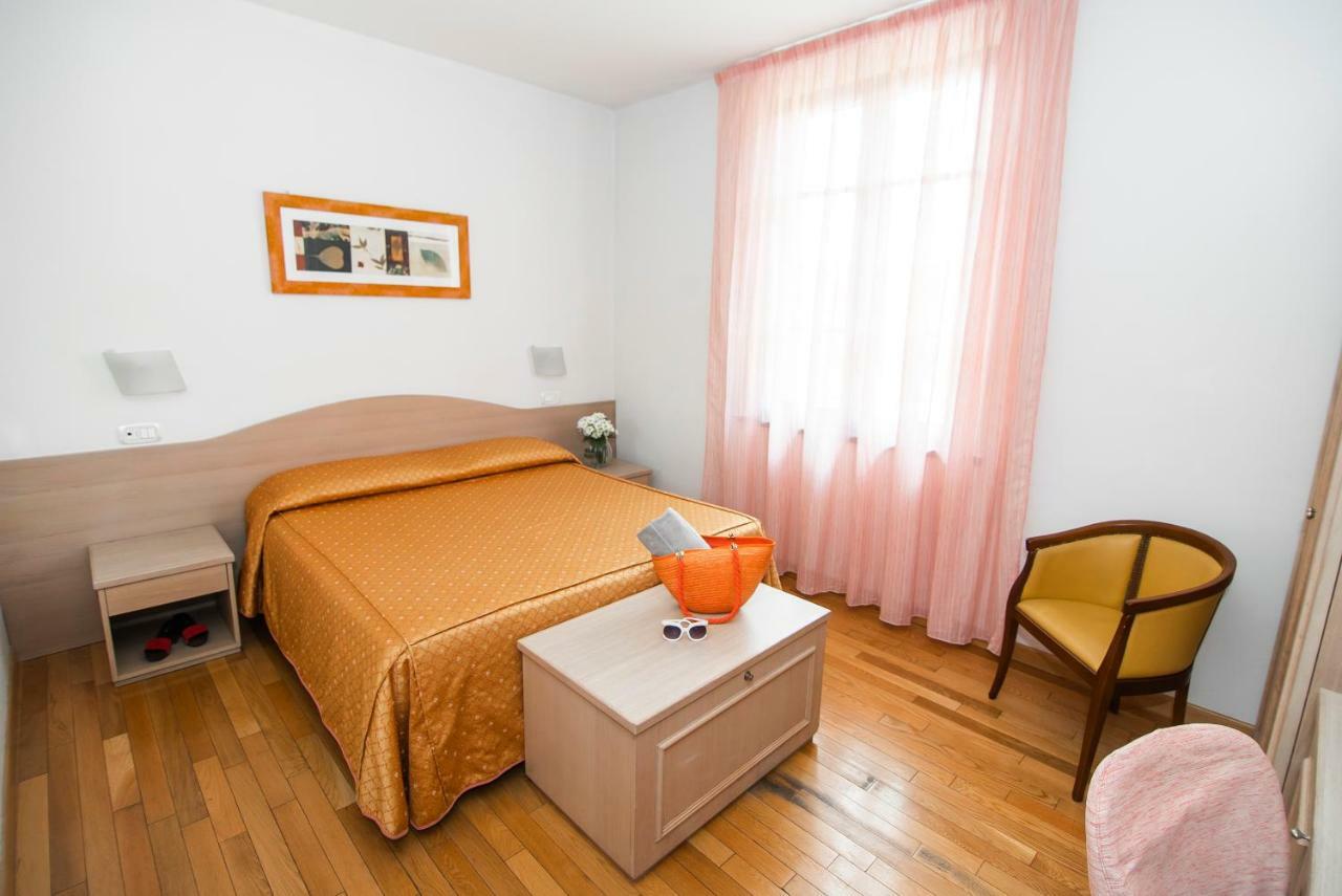 La Colonna 3* Sienne