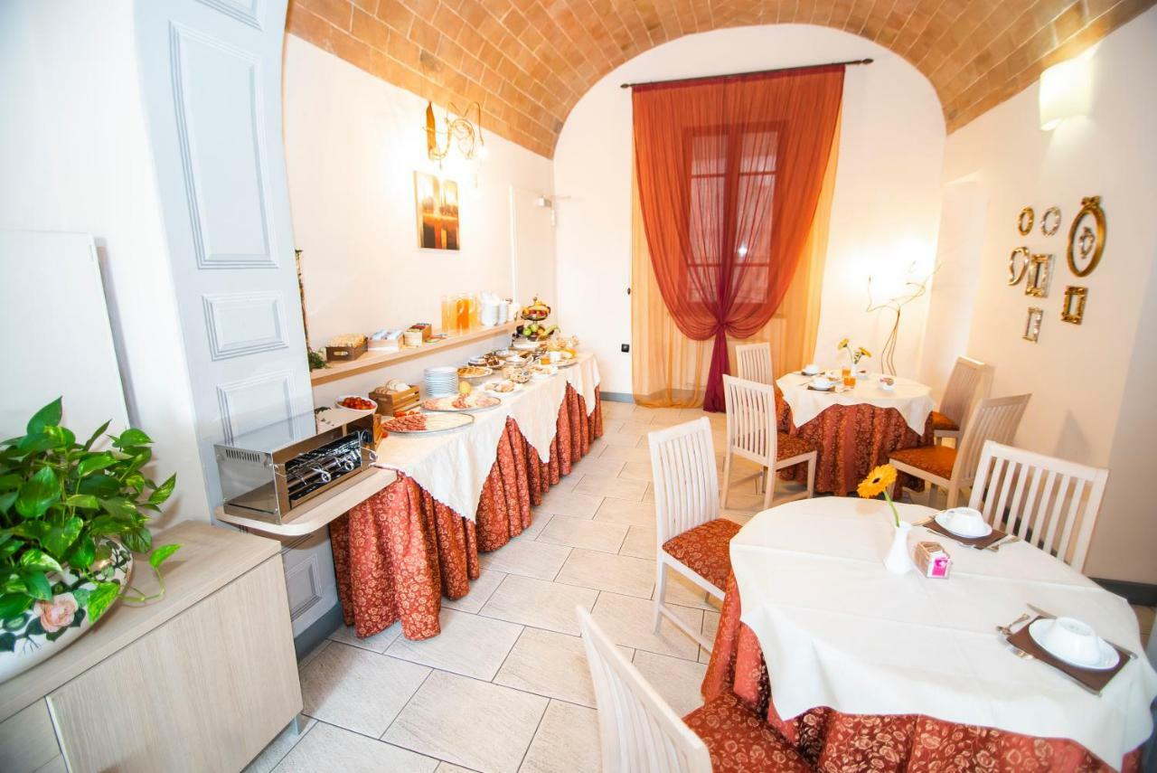 Hotel La Colonna 3*